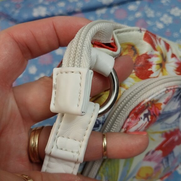 3090 Small Bruno Cross Body Bag In Pink, White and Yellow. - Picture 4 of 11